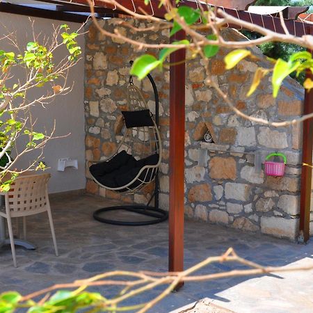 Lagos Studios & Apartments Palekastro Bagian luar foto