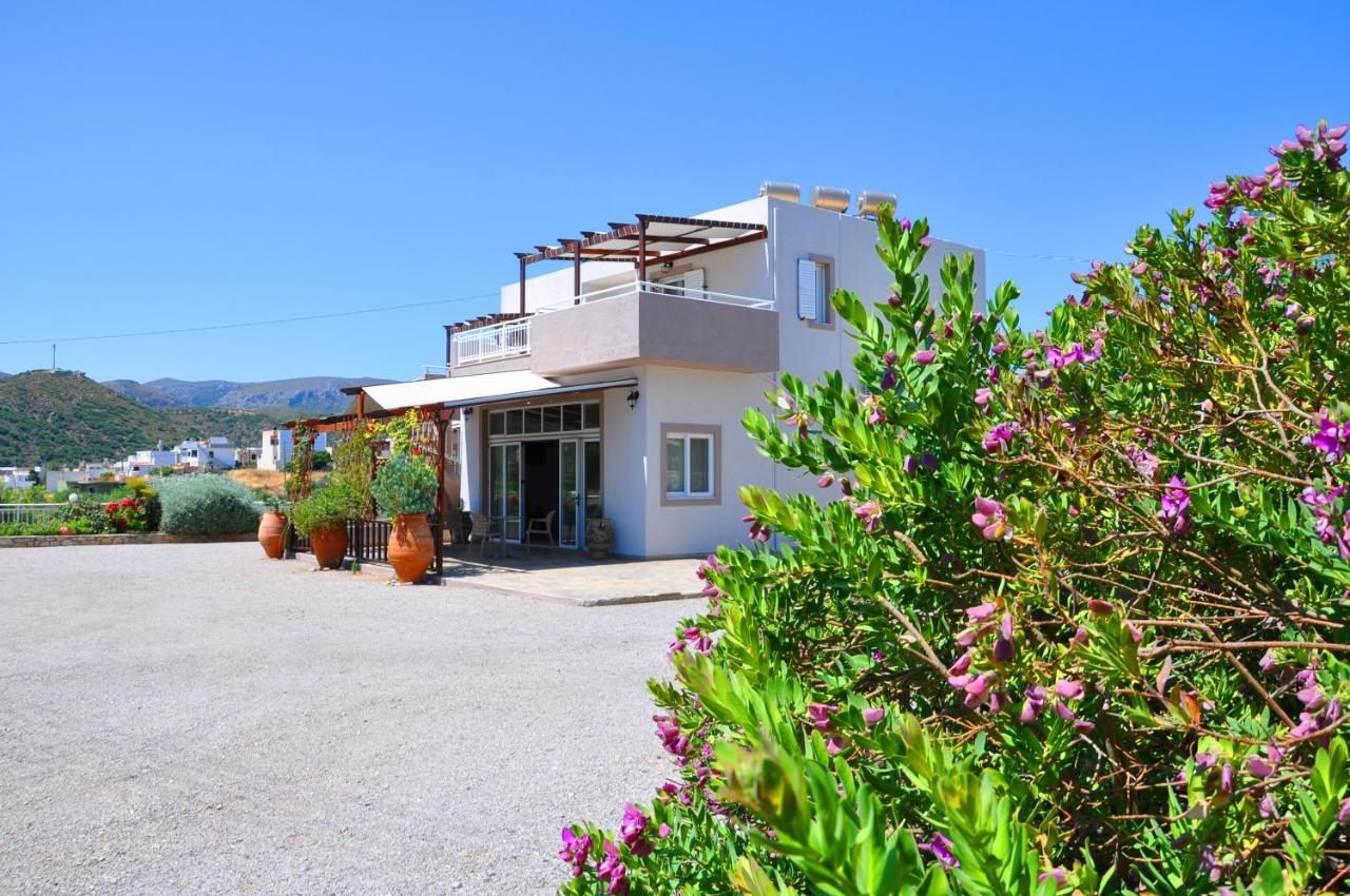 Lagos Studios & Apartments Palekastro Bagian luar foto