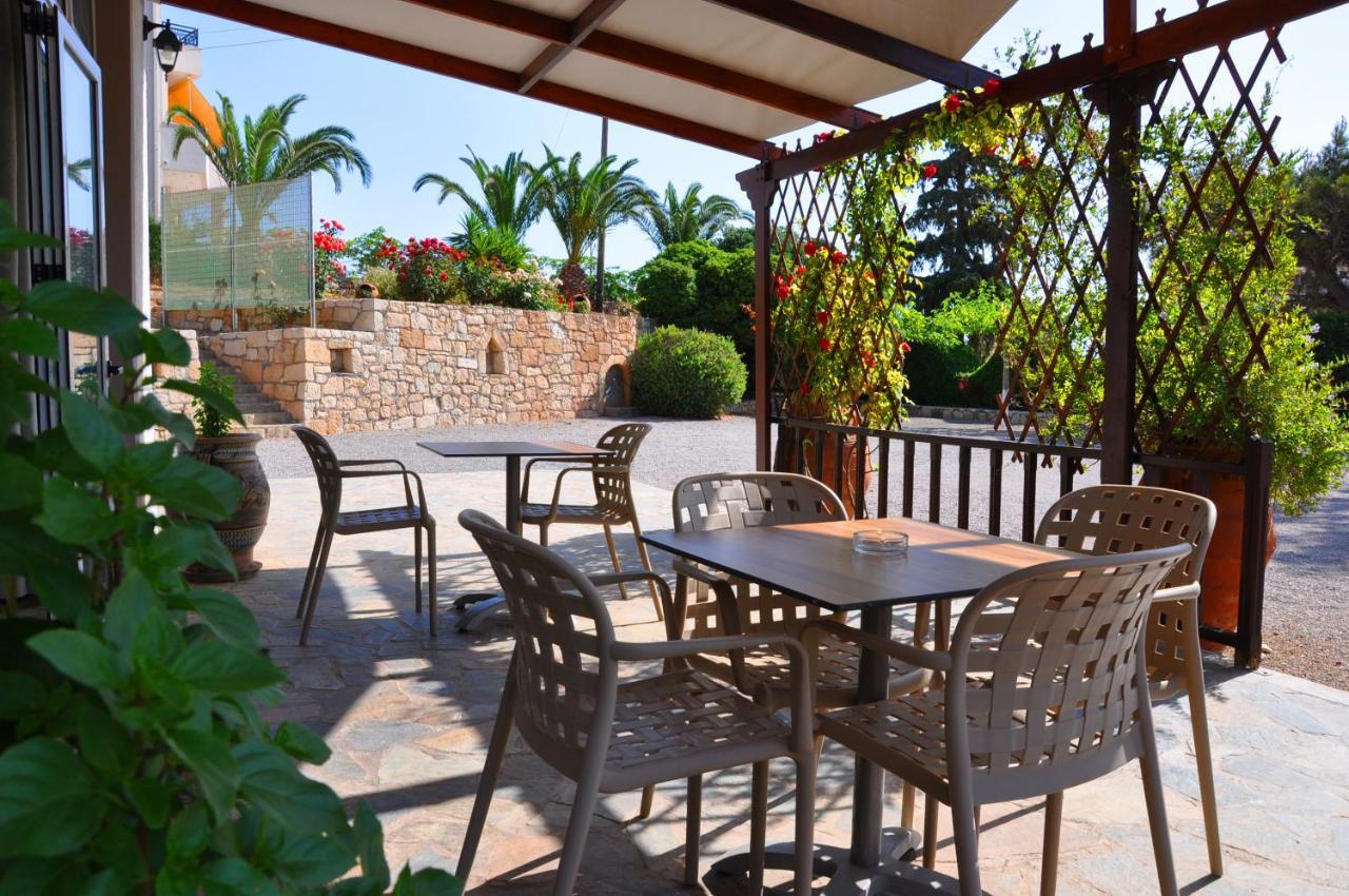 Lagos Studios & Apartments Palekastro Bagian luar foto